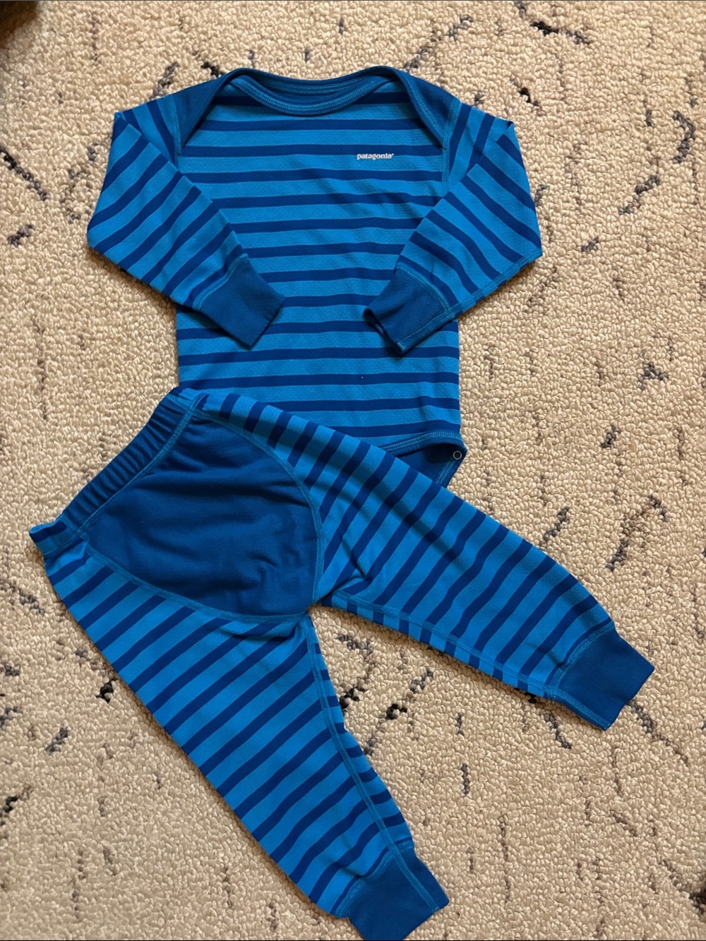 Patagonia kids base layer (18m)